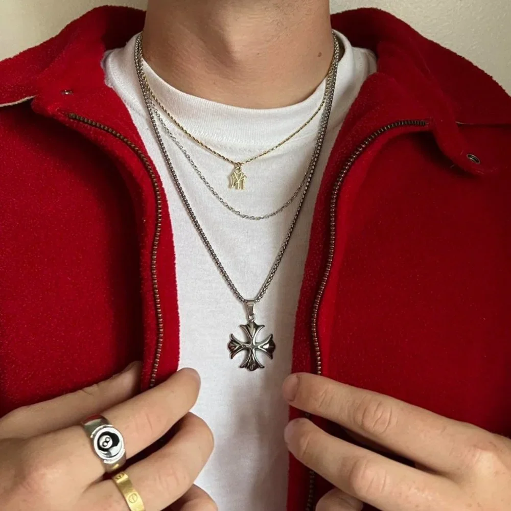 Y2K 2000s vintage heavy metal punk silver gothic cross pendant chain necklace